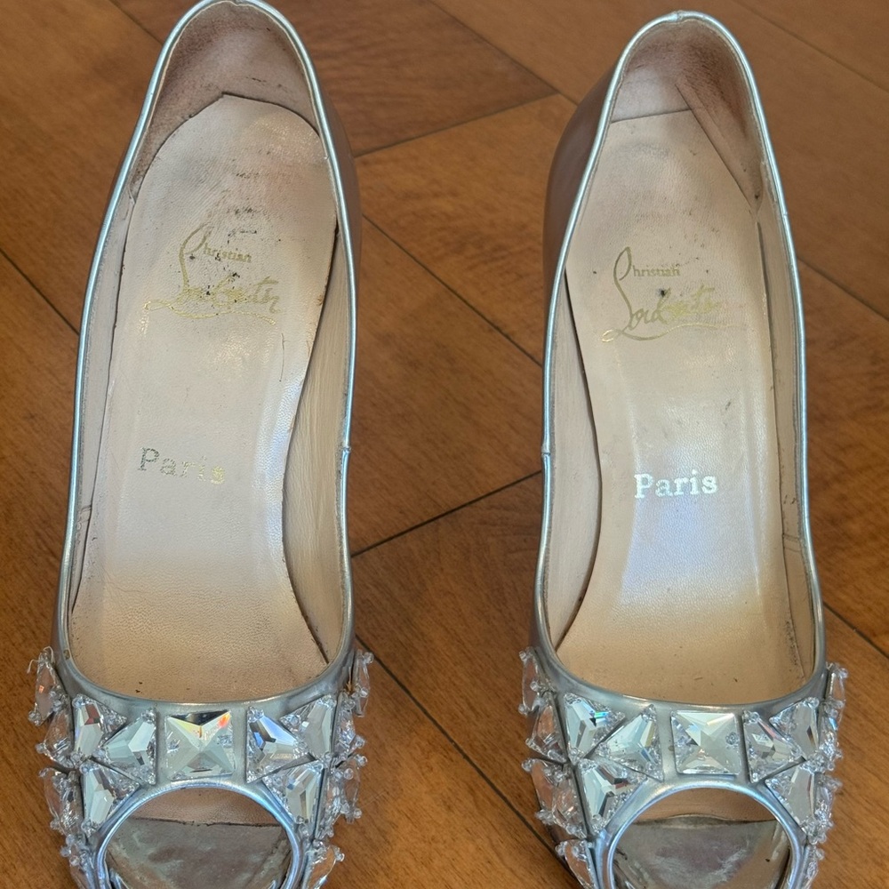 Christian Louboutin Silver Crystal Peep-Toe Heels – Size 37.5
